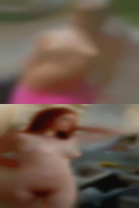The last hot girl did for real.