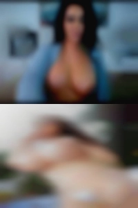 I'm extroverted naked girls and direct at work.